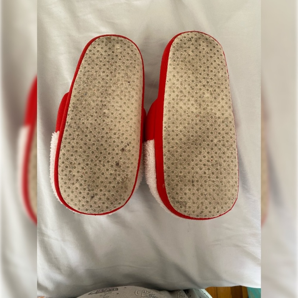 Slippers - Picture 2 of 2